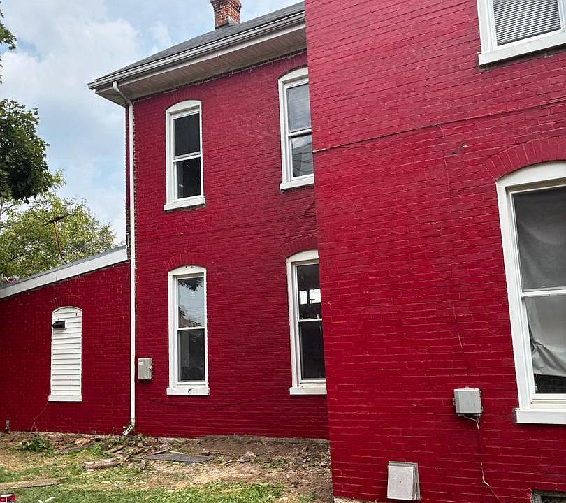 1st image of 542 Salem Ave