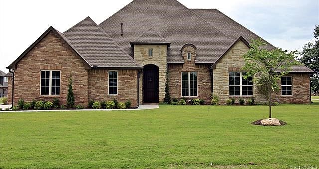 1st Choice Quality Builder's "Bruce" Floor Plan!