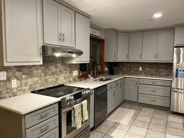156 Lenor Dr, State College, PA 16801