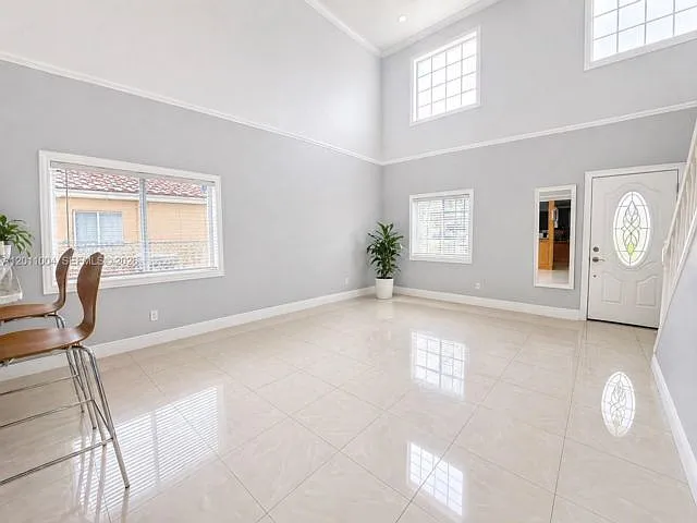 10290 SW 24th Ct — Photo 2