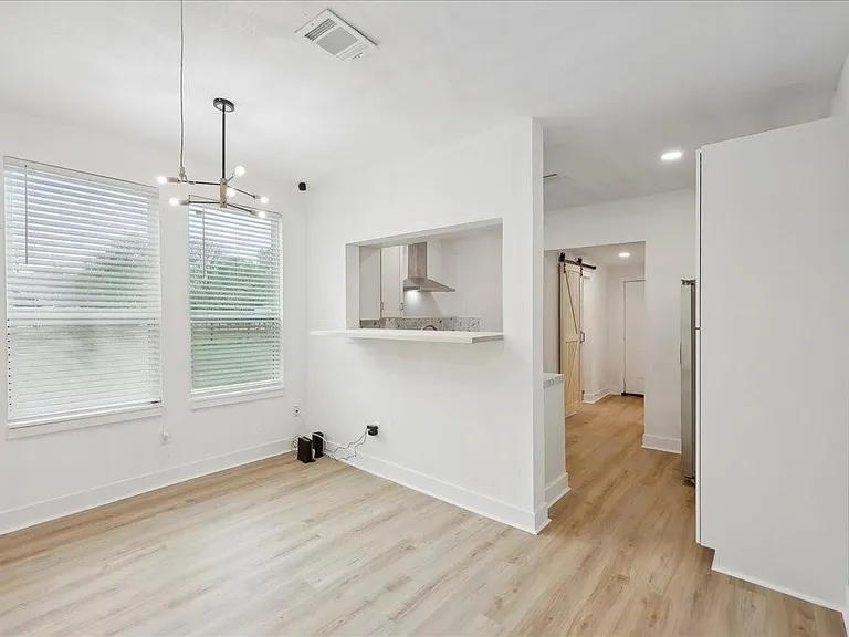 2272 Pierce St — Photo 4