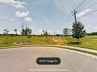 1530 Tsuga Dr, Alcoa, TN 37701