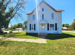 412 E Grant St, Spring Valley, MN 55975