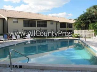 275 Mission Trl W UNIT B, Venice, FL 34285