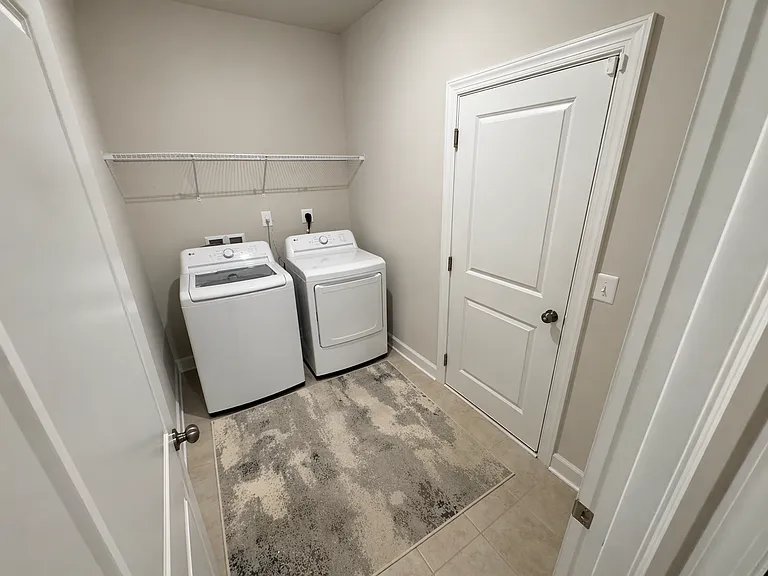 5256 Twilight Ct — Photo 18