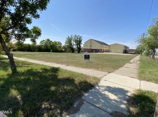 413 Main St N, Parshall, ND 58770