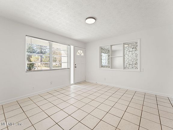 5th image of 4721 BEDFORD Road