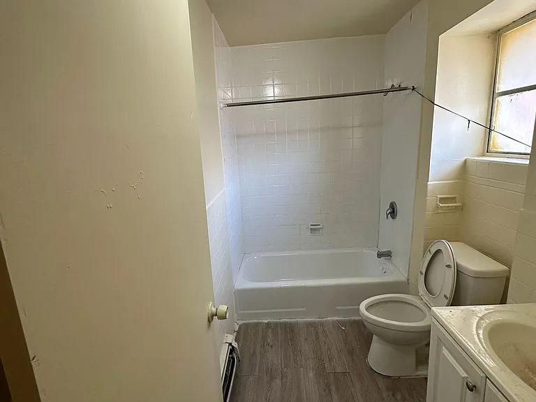 92 E 81st St #2 — Photo 1