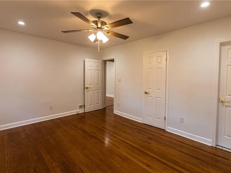 1392 Lively Ridge Rd NE — Photo 9