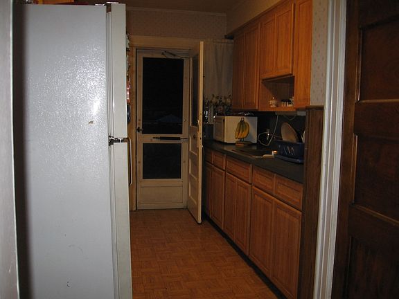 4th image of 91-16 89th Ave
