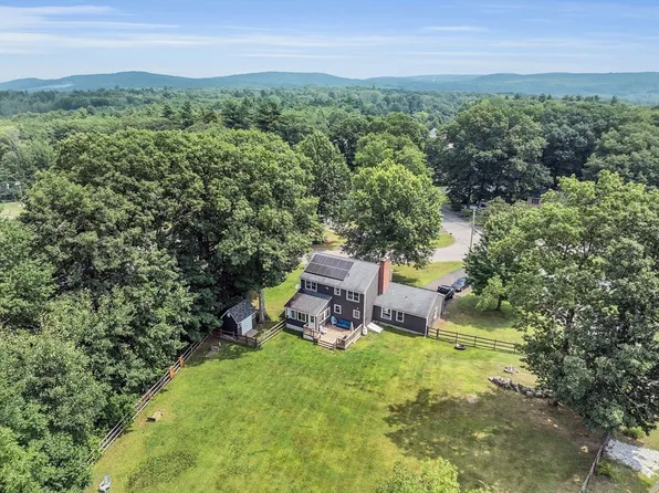371 High Knob Rd, Athol, MA 01331