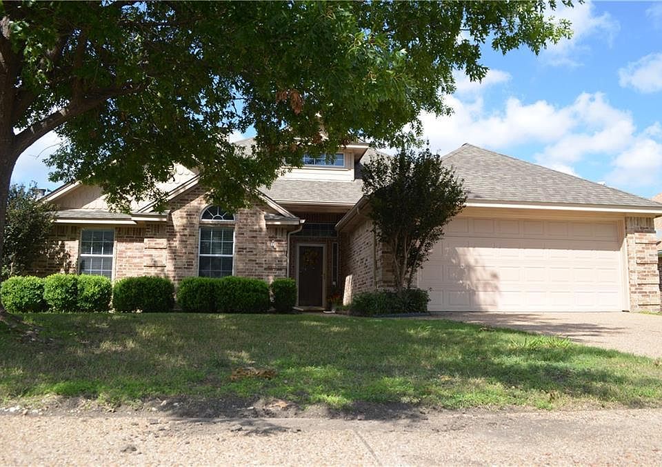 1st image of 709 McMurry Dr
