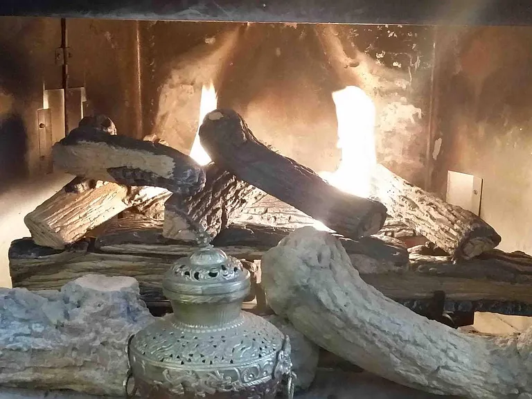 Propane fireplace