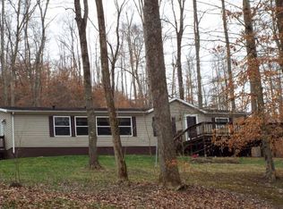 37785 Davis Chapel Rd, Logan, OH 43138