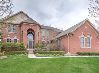 50619 Colchester Ct, Canton, MI 48187