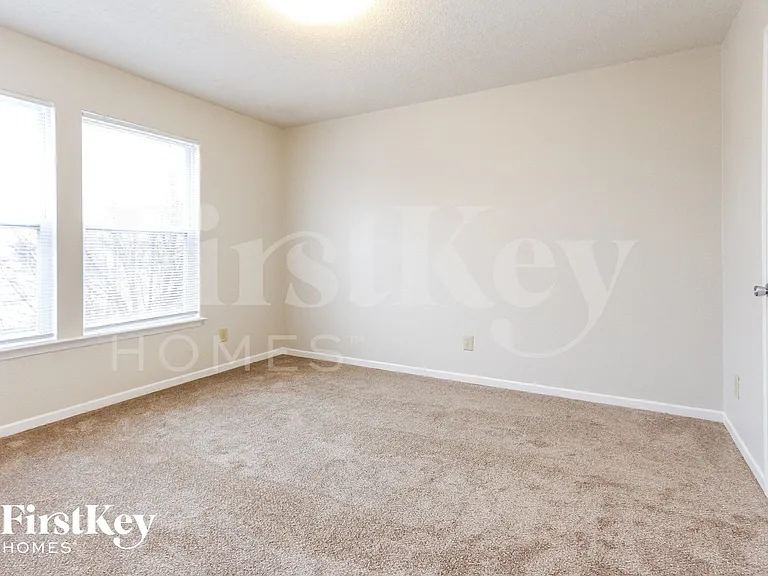 5769 Woodland Trace Blvd — Photo 13