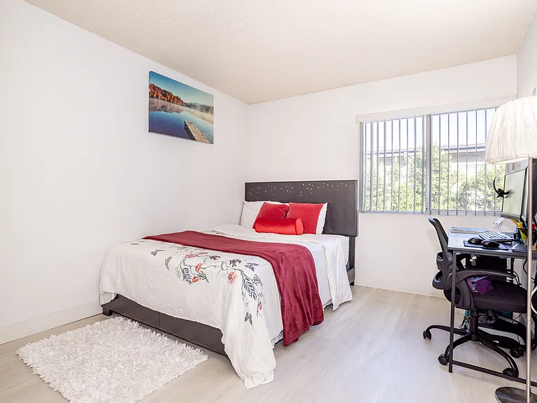 10125 De Soto Ave #45 — Photo 14