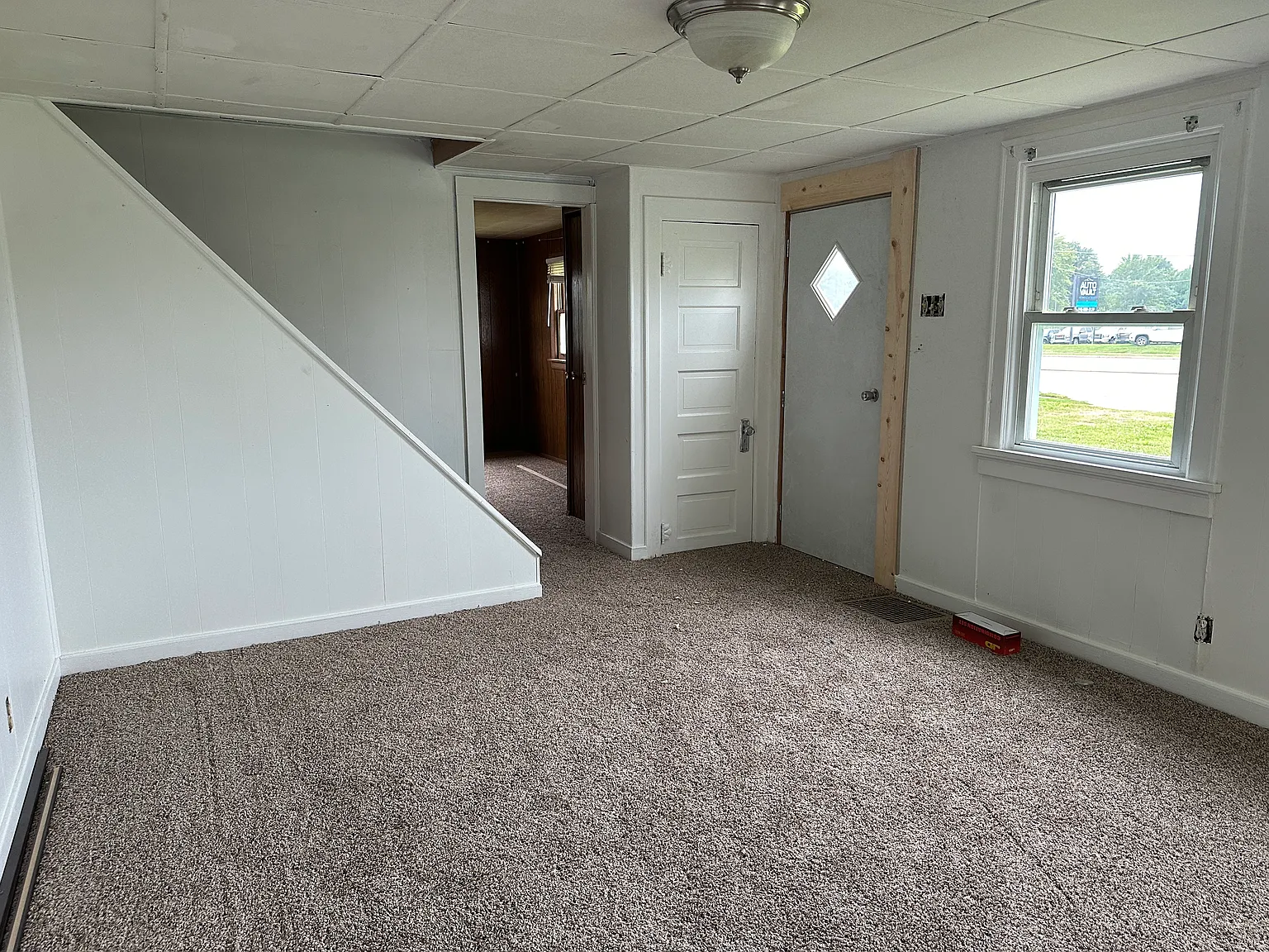 1 bed, 916 sqft, $900 — Photo 3