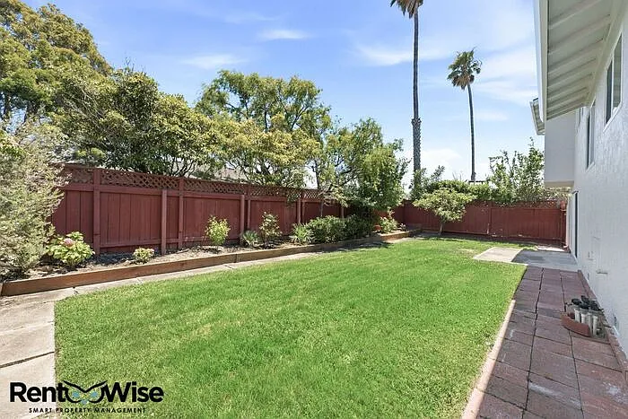 1955 Beach Park Blvd — Photo 55