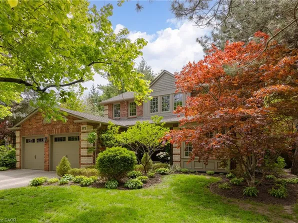392 Aspen Forest Dr, Oakville, ON L6J 6H5