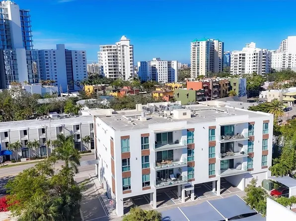 635 S Orange Ave #201, Sarasota, FL 34236