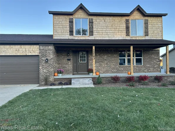 12143 Birchwood Ln, Grand Blanc, MI 48439