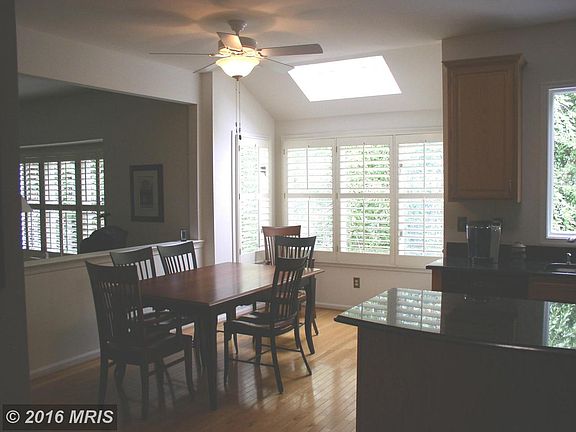 3rd image of 19904 Hamil Cir
