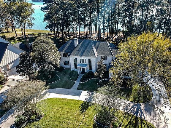 4th image of 1707 Scenic Shore Dr