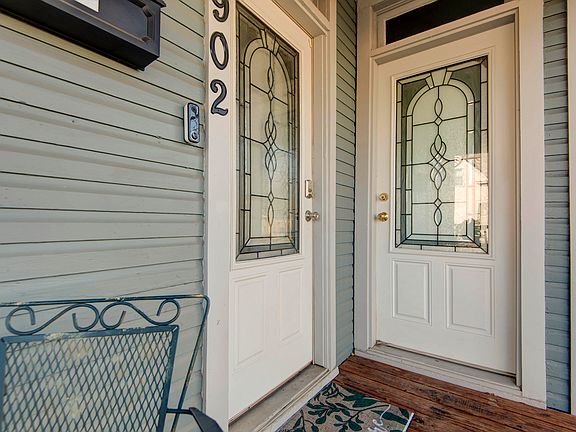 5th image of 902 W Central Street