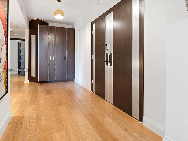 19216 Fisher Island Dr #19216 — Photo 3