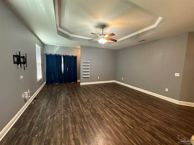 841 Oak Aly — Photo 6