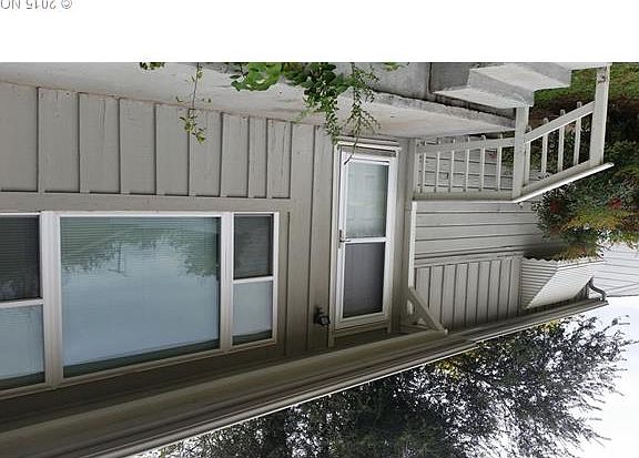 2nd image of 1614 N Evanston Pl