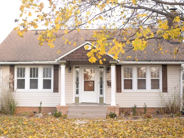 1915 Hancock St, Rockford, IL 61103