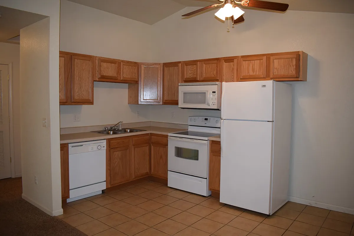 Building Photo - 16711 Hunters Ridge Ln