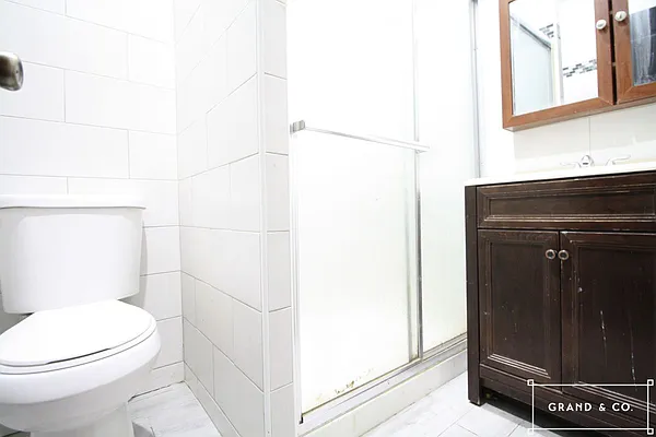 Rented by Grand & Co. | media 28