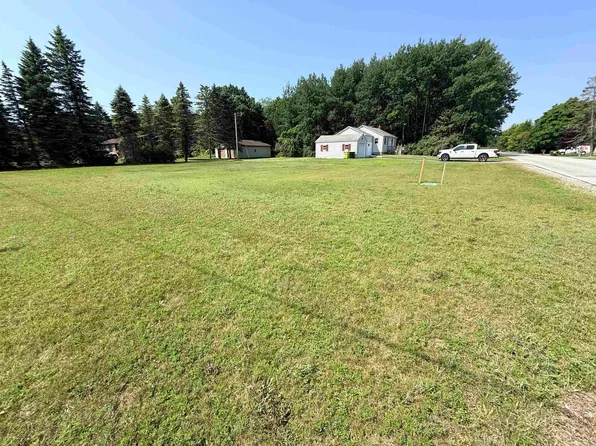 1756 E Anderson Rd, Linwood, MI 48634