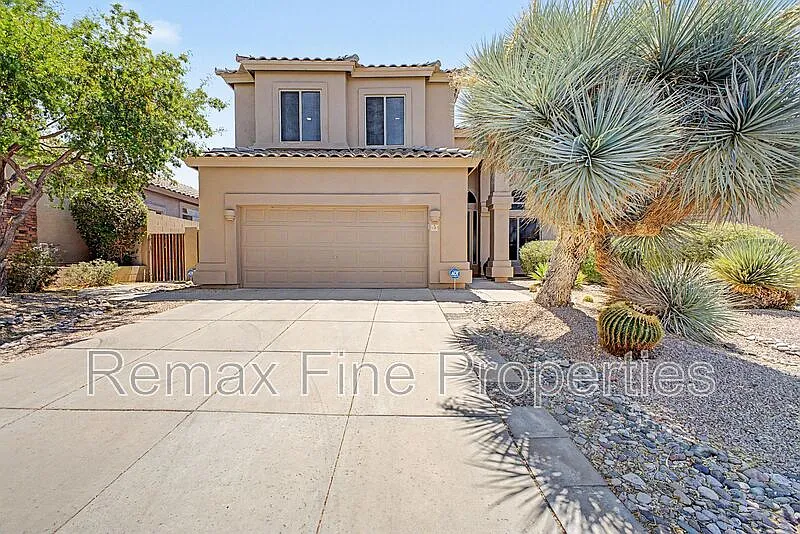 3 bed, 2.5 bath, 2150 sqft, $3,500 — Photo 2