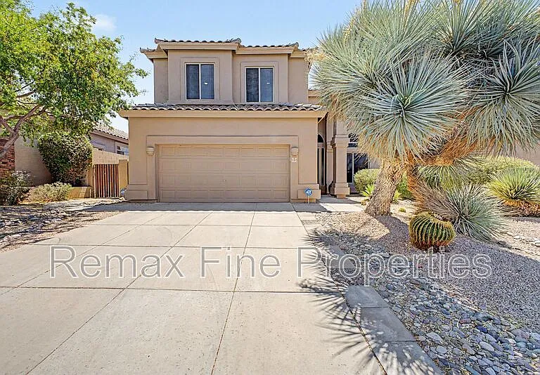 3563 N Tuscany — Photo 2