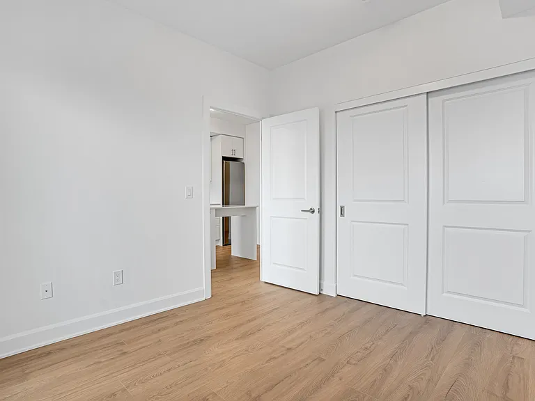 3240 William Coltson Ave — Photo 31