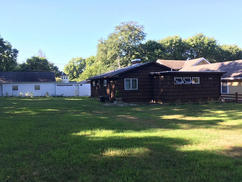 1st image of 241 Delhi Ave
