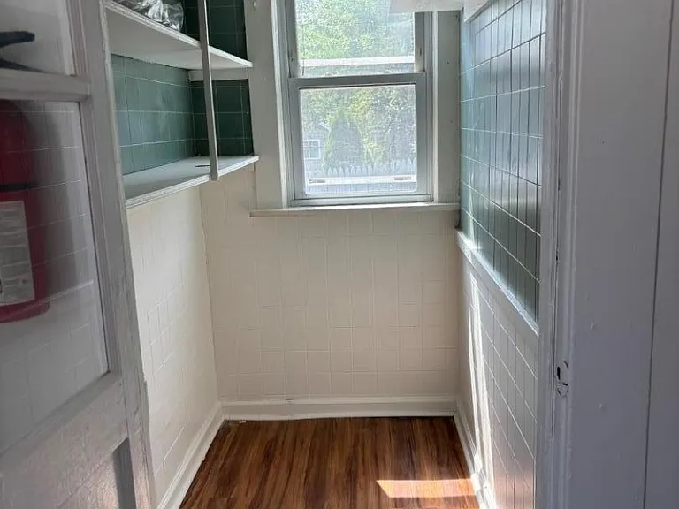 9 Cottage Ln — Photo 4