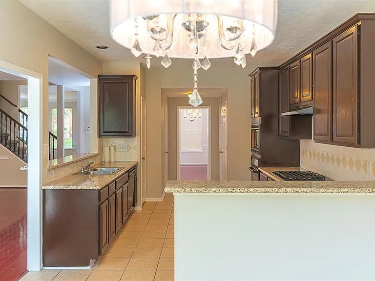 15411 Seminole Canyon Dr — Photo 16