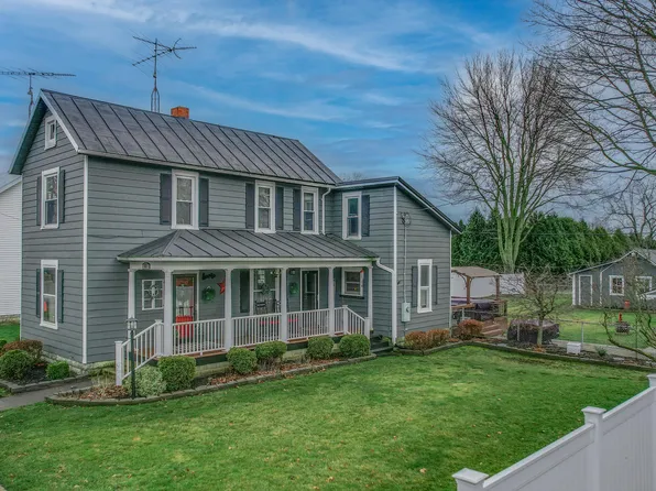 51 1st St, North Hampton, OH 45349