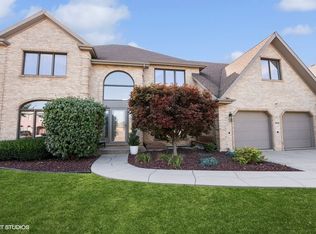 14948 Landings Ln, Oak Forest, IL 60452