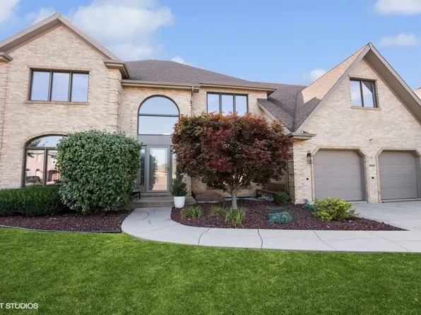 14948 Landings Ln, Oak Forest, IL 60452