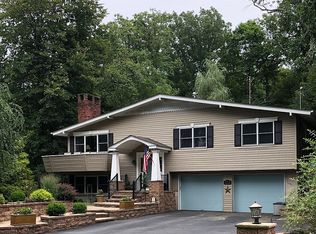 173 Forest Lake Dr, Andover, NJ 07821