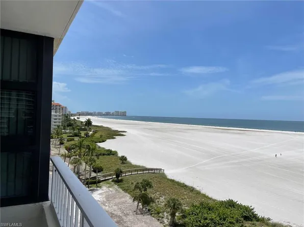 320 Seaview CT #2-712, MARCO ISLAND, FL 34145