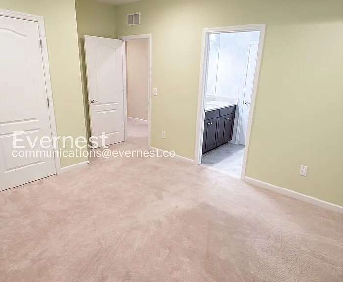 1735 Hudgins Farm Cir — Photo 19