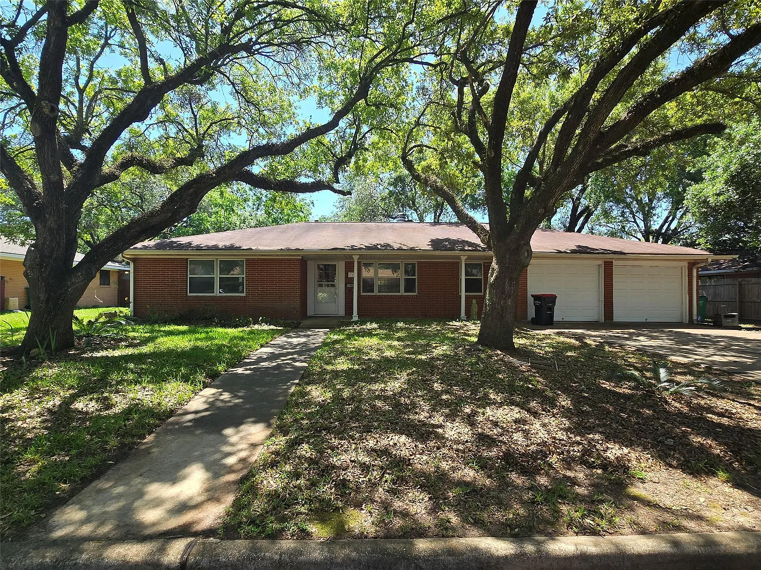 2 bed, 2.0 bath, 1680 sqft, $1,600 — Photo 1