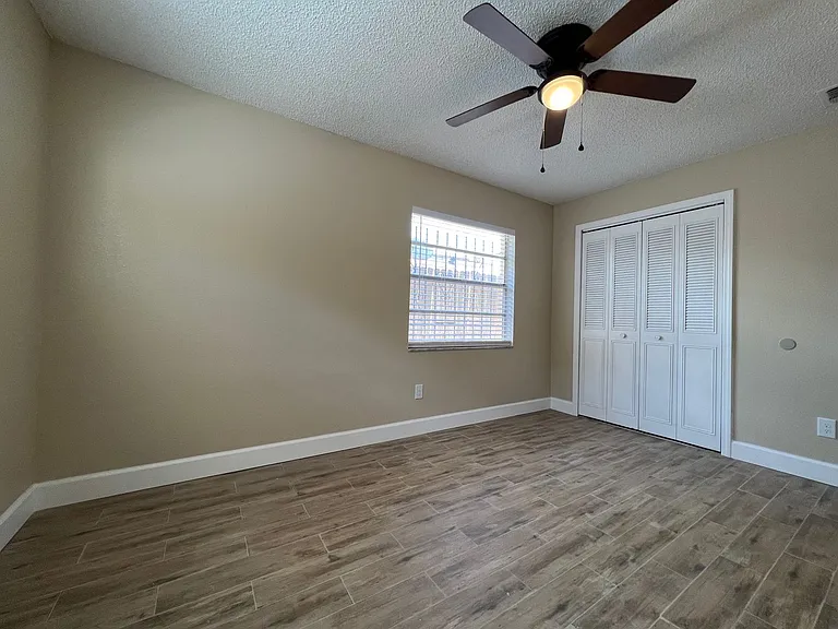 529 Hibiscus Way — Photo 23